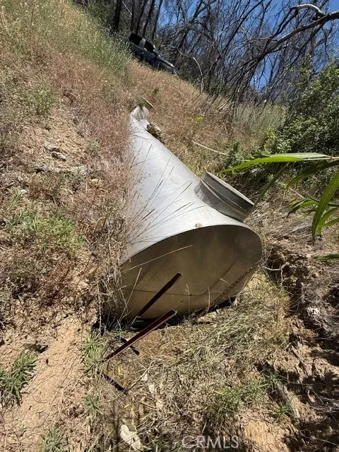 24 North 35 Road Paskenta, CA 96074 - Photo 22 of 41 5000 stainless steel water tank