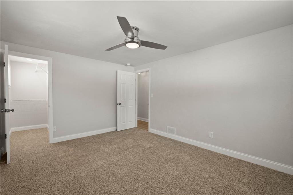 260 Twin Bridges Road Charleroi, PA 15022 - Photo 18 of 34