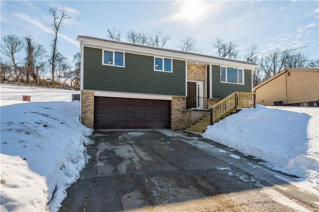 260 Twin Bridges Road Charleroi, PA 15022 - Photo 2 of 34