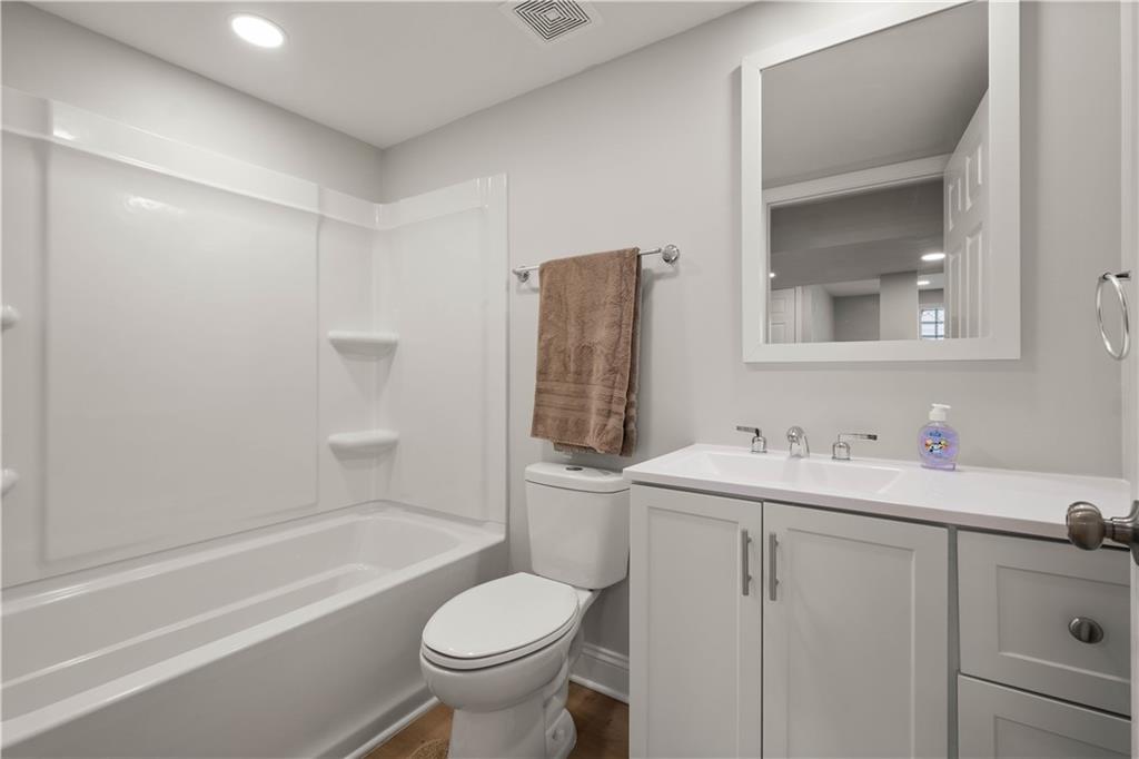 260 Twin Bridges Road Charleroi, PA 15022 - Photo 27 of 34