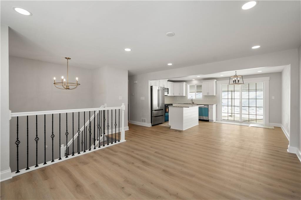 260 Twin Bridges Road Charleroi, PA 15022 - Photo 9 of 34