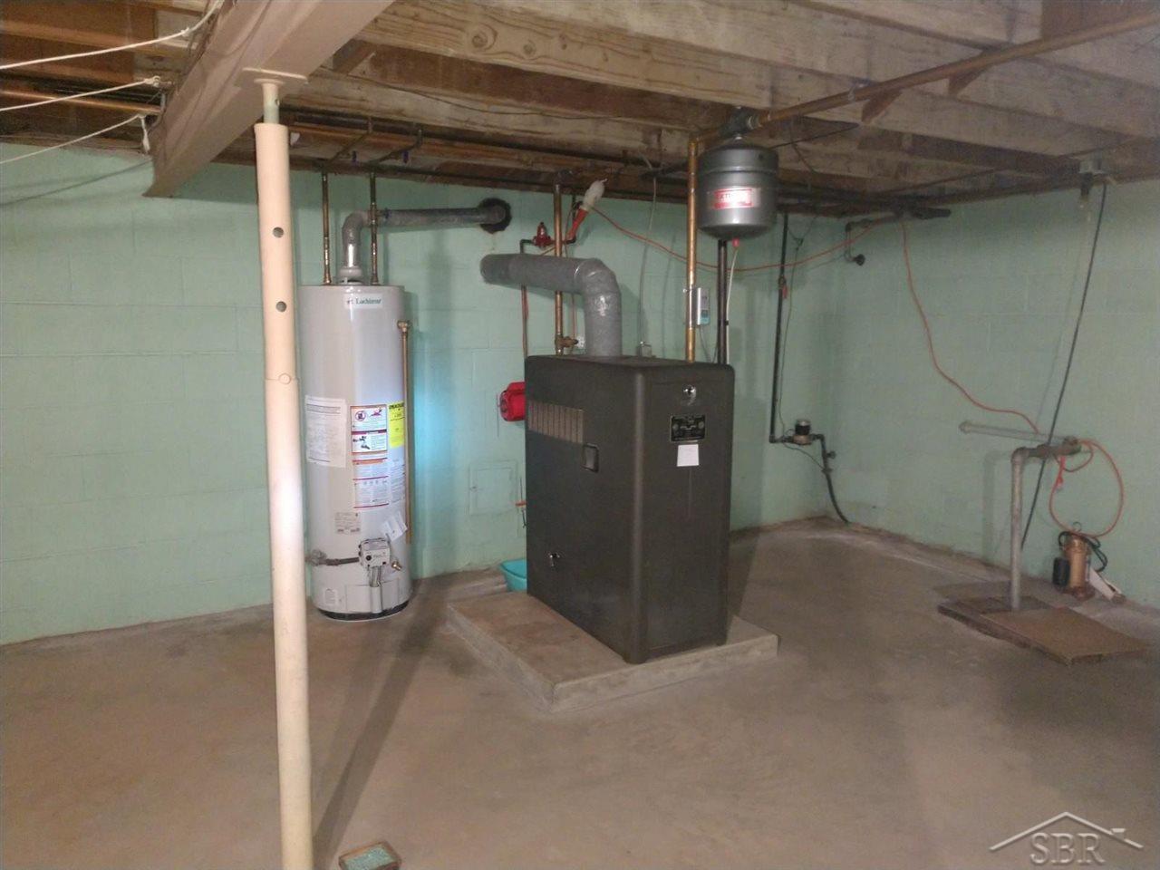 2129 Anderson Road Saginaw, MI 48603 - Photo 22 of 24 50067095-21.JPG