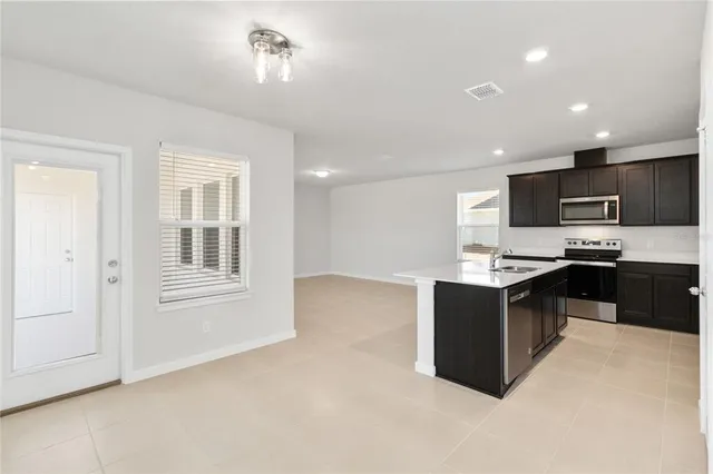 $2,195 | 1802 Groveline Road, St. Cloud, FL 34771