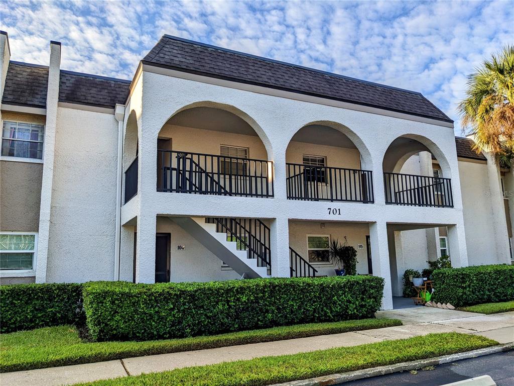 701 Russell Lane, Unit 209 Brandon, FL 33510 - Photo 1 of 7