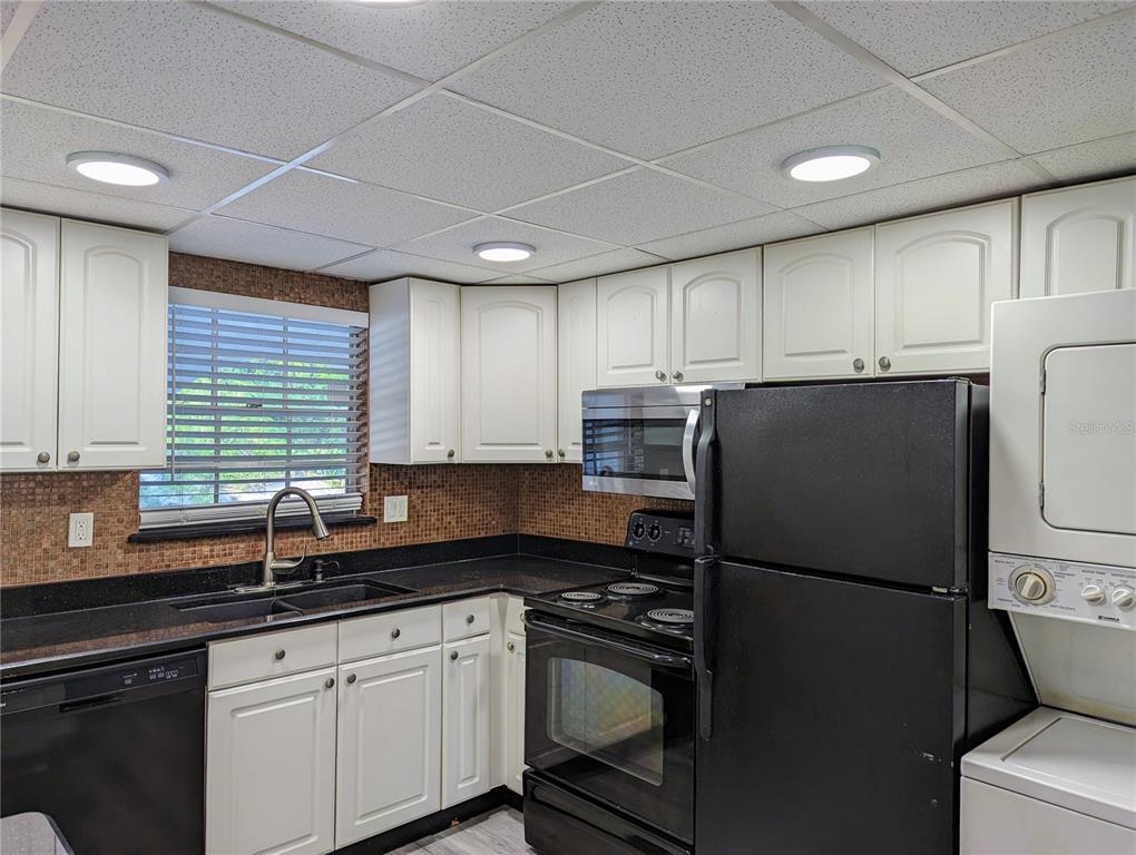 701 Russell Lane, Unit 209 Brandon, FL 33510 - Photo 2 of 7