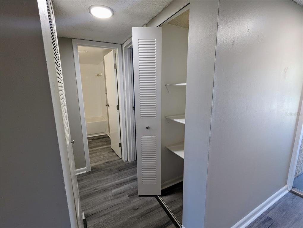 701 Russell Lane, Unit 209 Brandon, FL 33510 - Photo 6 of 7