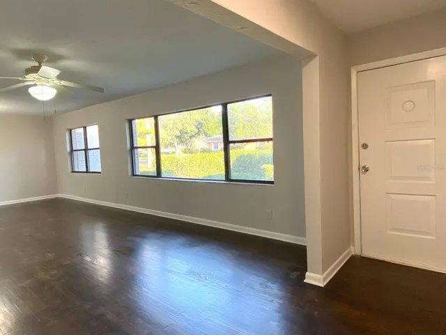 $2,595 | 1612 East 33rd Avenue, Tampa, FL 33610