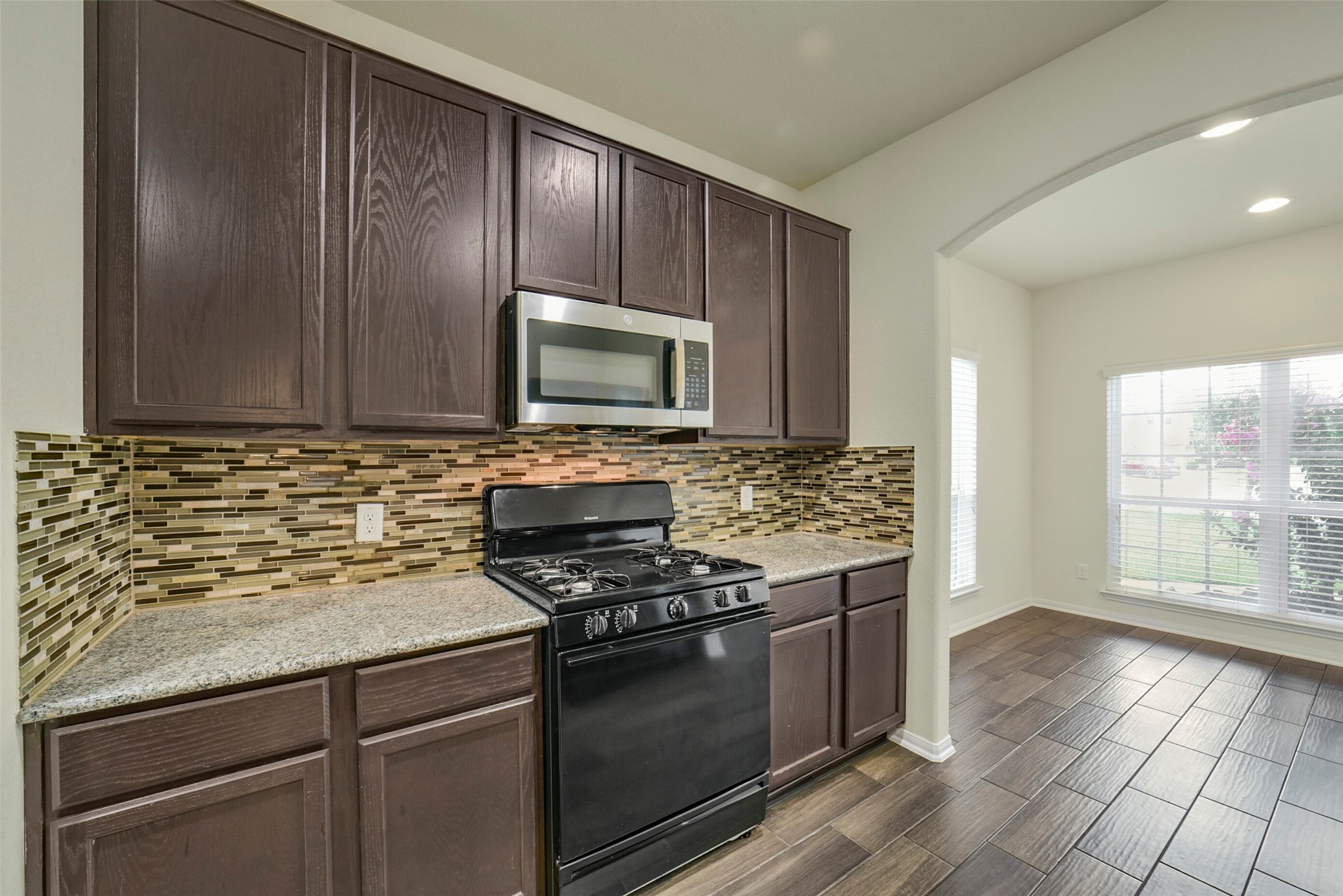 10502 Chestnut Path Way Tomball, TX 77375 - Photo 12 of 46