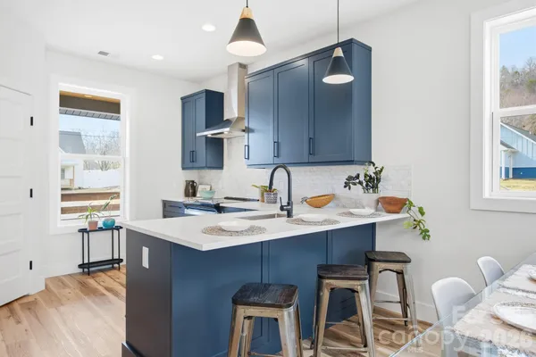 $539,000 | 207 Ferrell Lane, Black Mountain, NC 28711