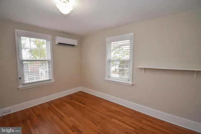 $3,040 | 76 South Hamilton Street, Doylestown, PA 18901