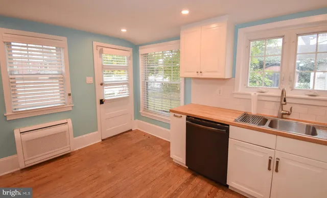 $3,040 | 76 South Hamilton Street, Doylestown, PA 18901