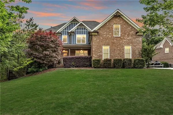 $789,900 | 1985 Chapel Estates Lane Southeast, Dacula, GA 30019