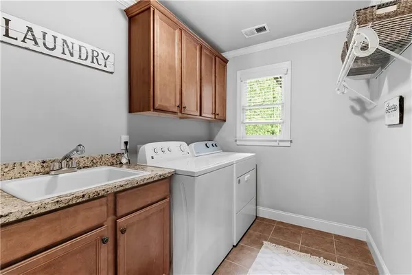 $789,900 | 1985 Chapel Estates Lane Southeast, Dacula, GA 30019