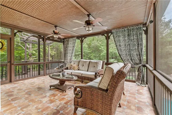 $789,900 | 1985 Chapel Estates Lane Southeast, Dacula, GA 30019