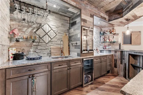 $789,900 | 1985 Chapel Estates Lane Southeast, Dacula, GA 30019