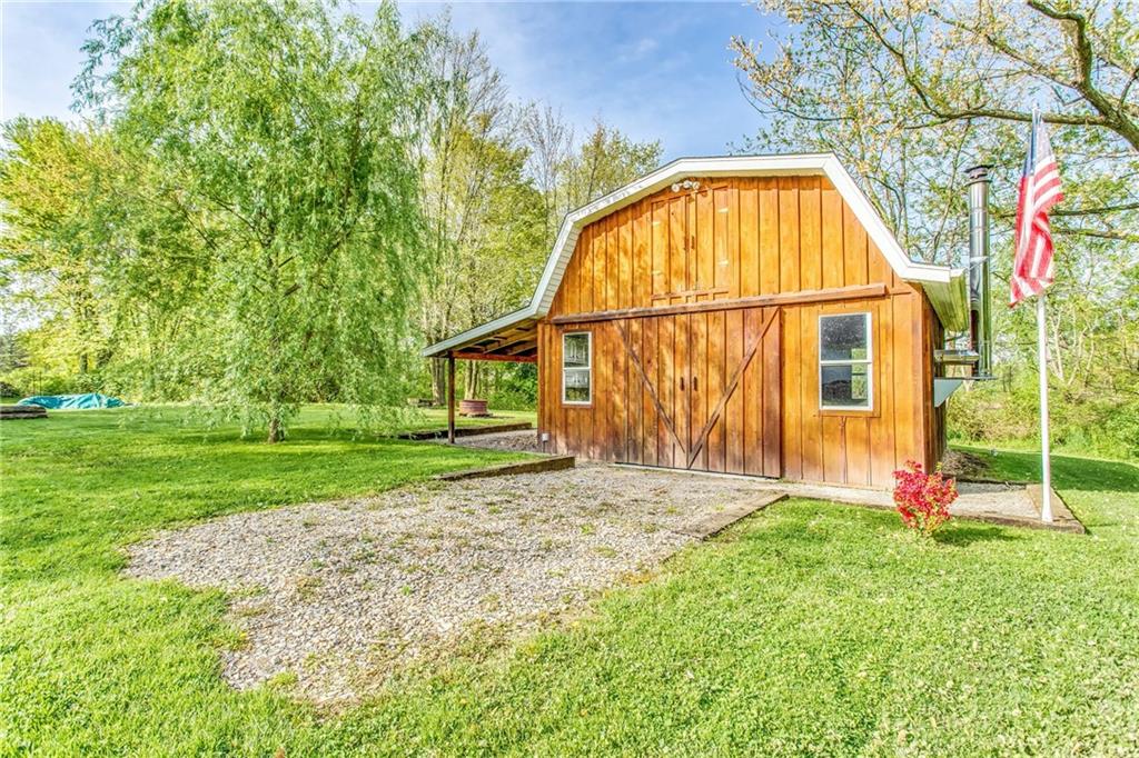 2031 Hulton Road Verona, PA 15147 - Photo 18 of 20 Gallery Image 18