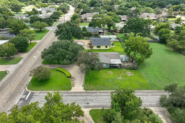 $239,900 | 3216 MacArthur Drive, Waco, TX 76708