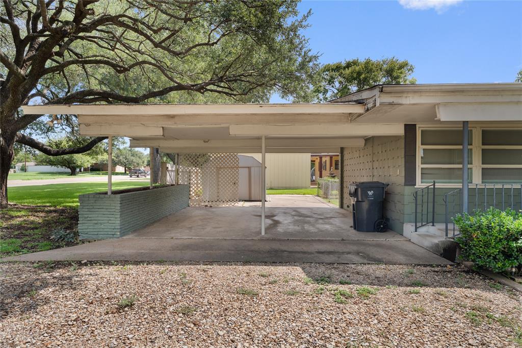 3216 MacArthur Drive Waco, TX 76708 - Photo 10 of 39 a view of a backyard
