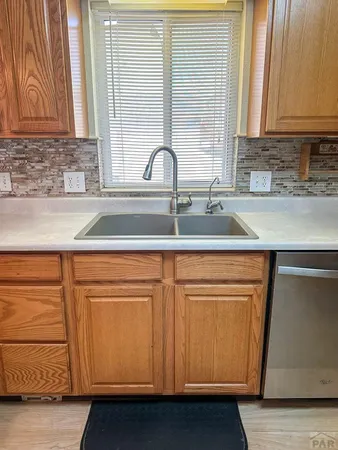 $450,000 | 910 South 10th Street, Lamar, CO 81052