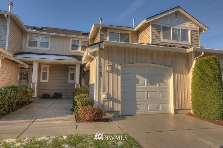 18709 109 Lane Southeast Renton, WA 98055 - Photo 1 of 25 Gallery Image 1