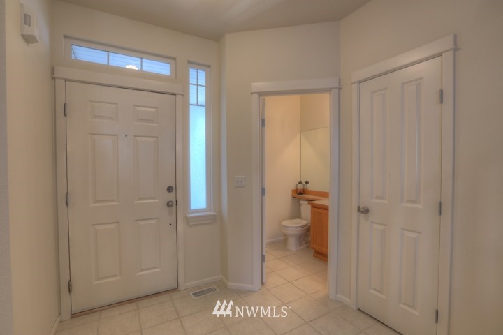 18709 109 Lane Southeast Renton, WA 98055 - Photo 20 of 25 Gallery Image 20