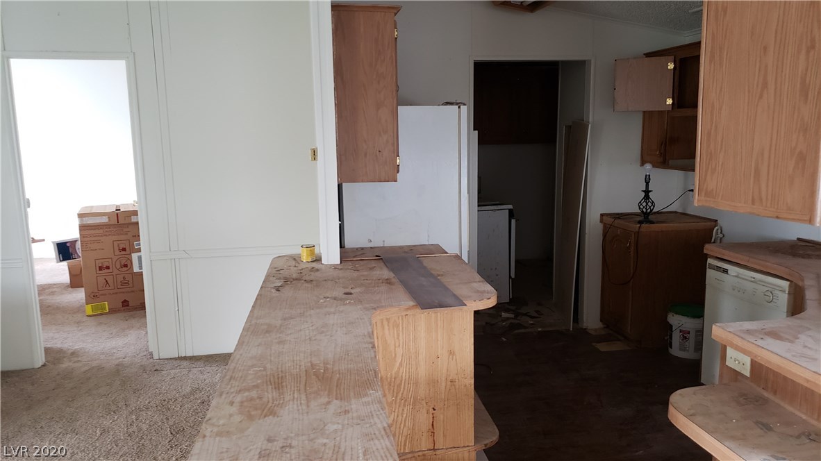 750 Moonstone Avenue Jean, NV 89019 - Photo 10 of 36
