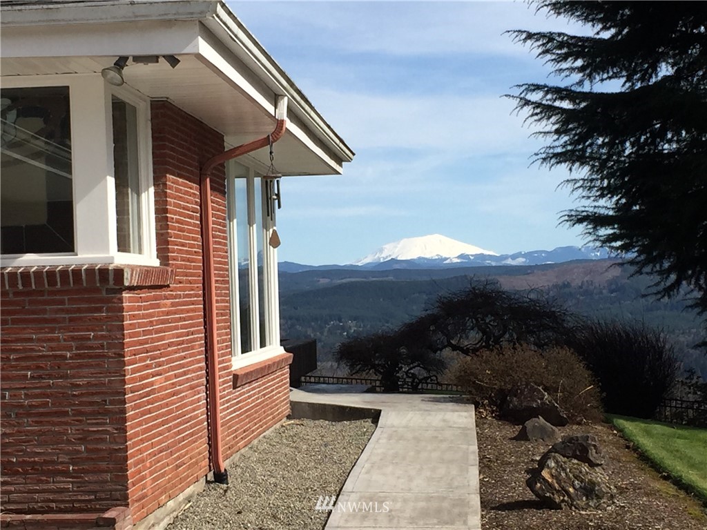 2 Cedar Gates Road Longview, WA 98632 - Photo 2 of 25 Gallery Image 2