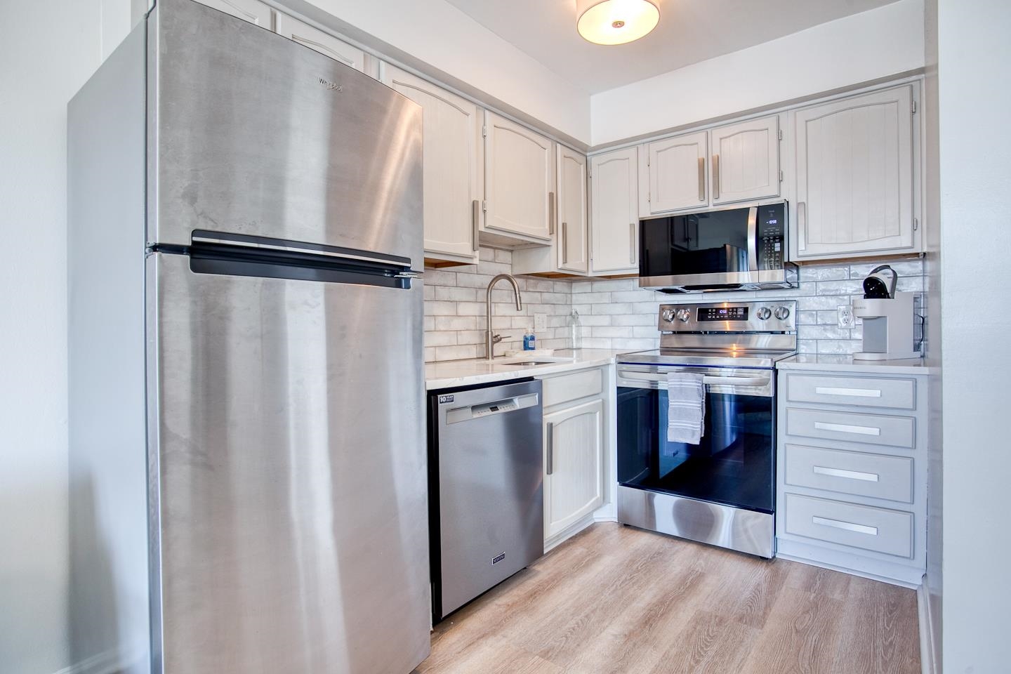 301 North Waccamaw Drive, Unit 307 Murrells Inlet, SC 29576 - Photo 7 of 31