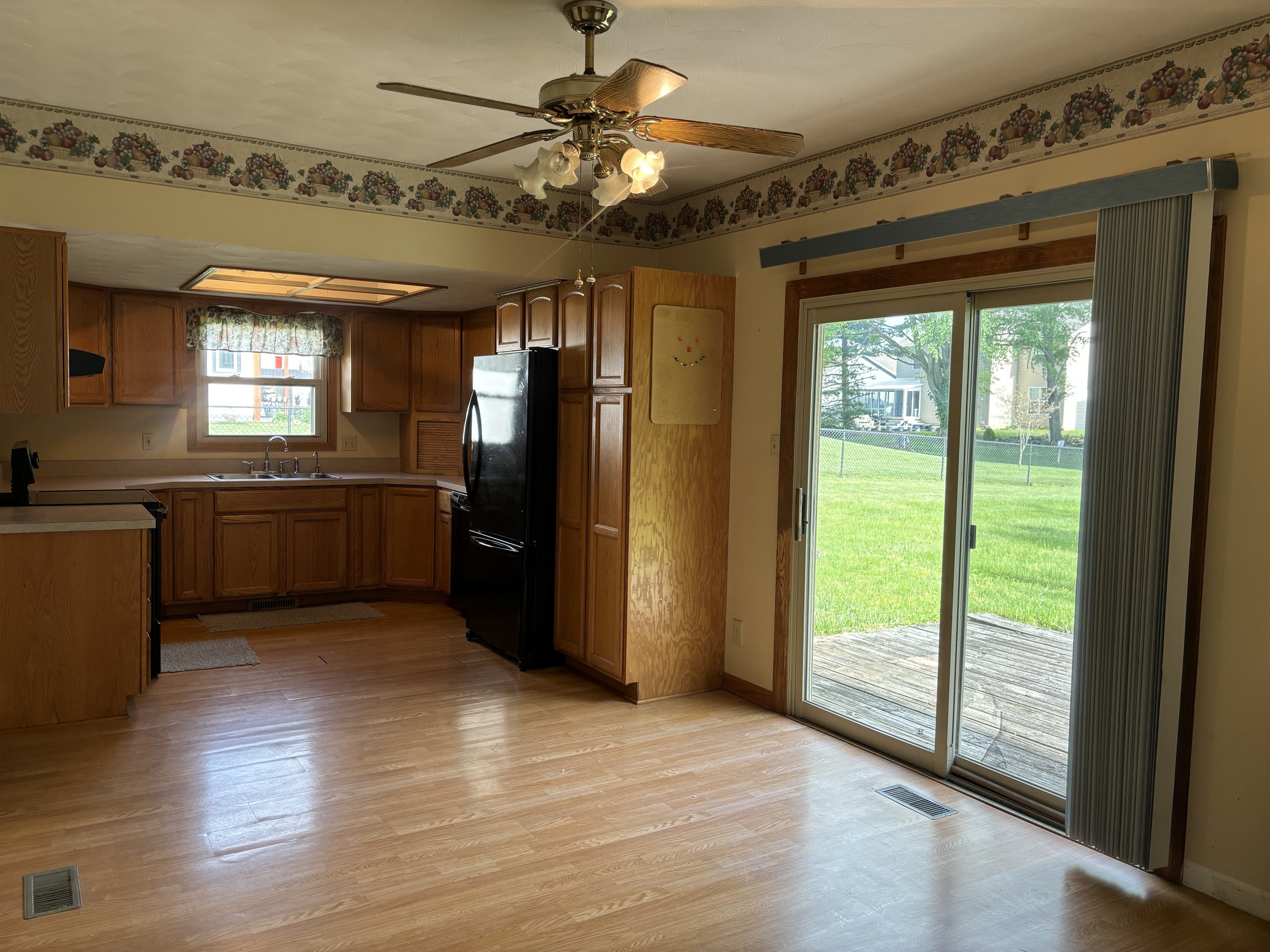 4015 Summit Ridge Road Greenwood, IN 46142 - Photo 9 of 19 Gallery Image 9