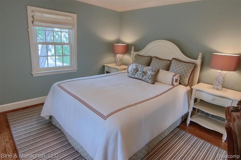 389 Merriweather Road Grosse Pointe Farms, MI 48236 - Photo 20 of 33
