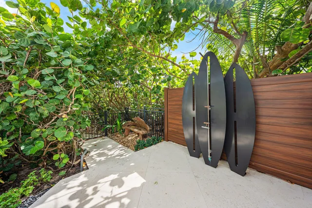 $125,000 | 2525 South Ocean Boulevard, Highland Beach, FL 33487