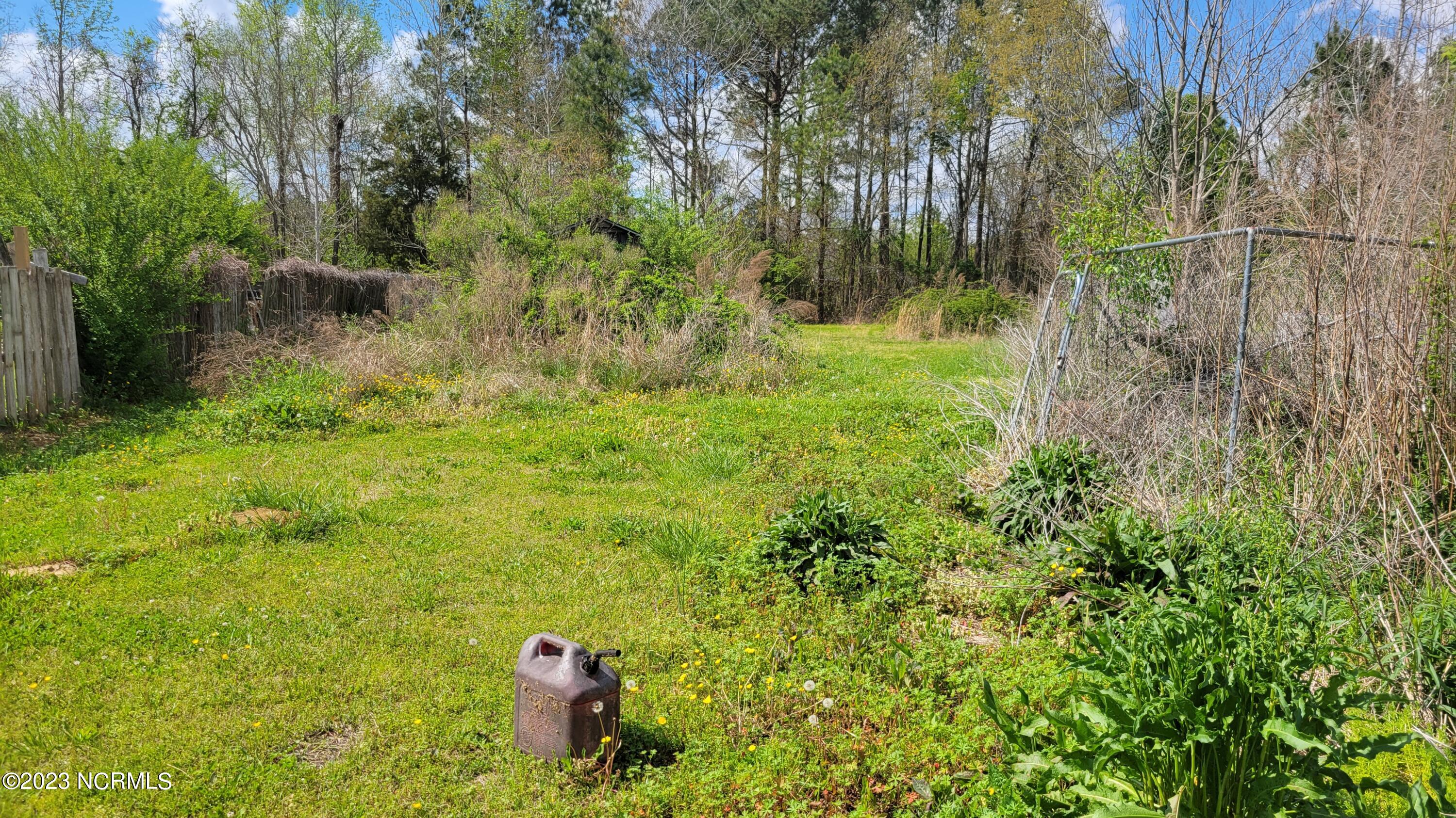 70 Moon Road Washington, NC 27889 - Photo 3 of 4 20230404_150625