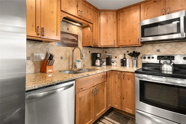 $1,445,000 | 2305 Storm Meadows Drive, Unit 319, Steamboat Springs, CO 80487