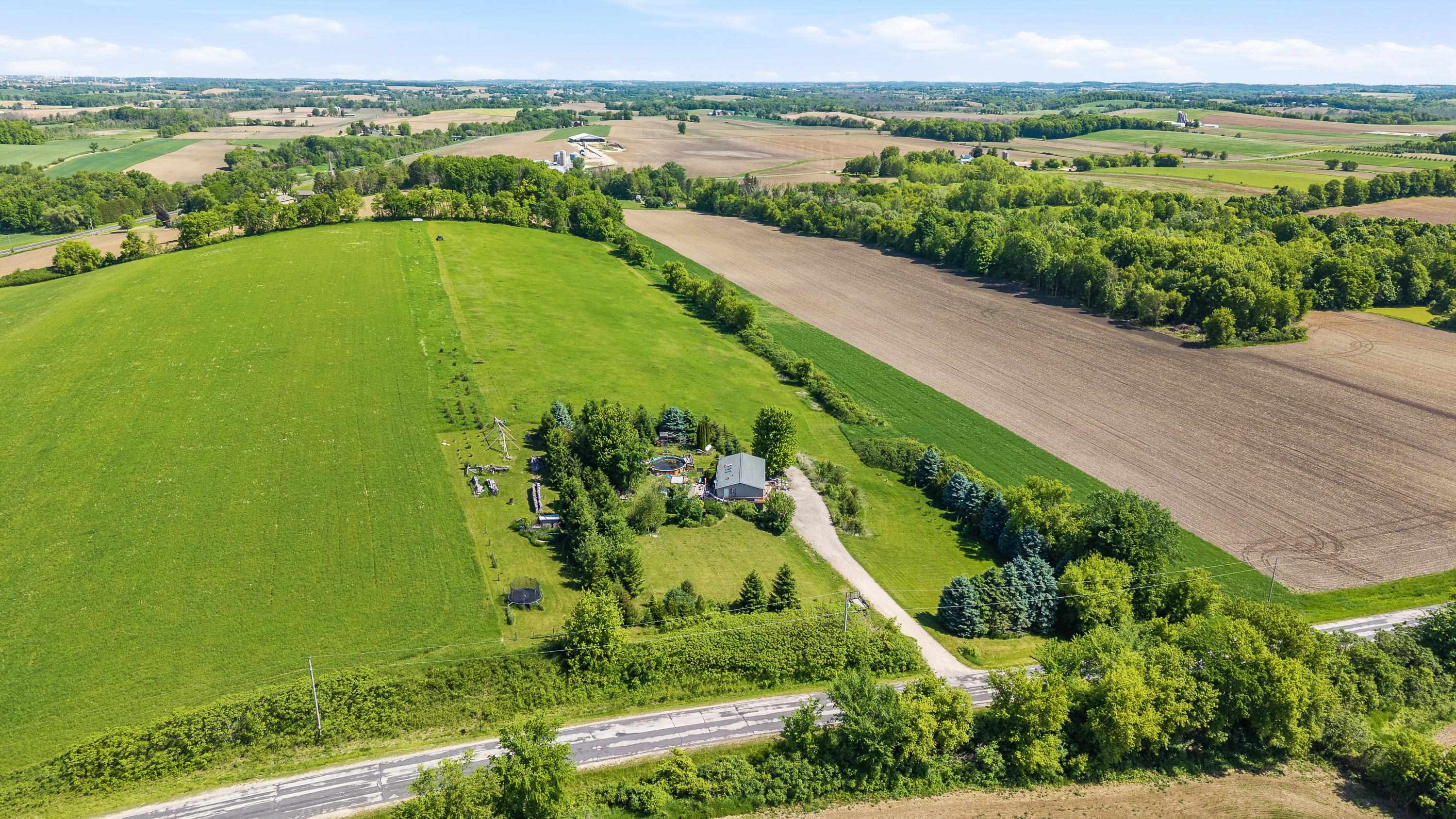 W2012 Racoon Road Mayville, WI 53050 - Photo 2 of 28