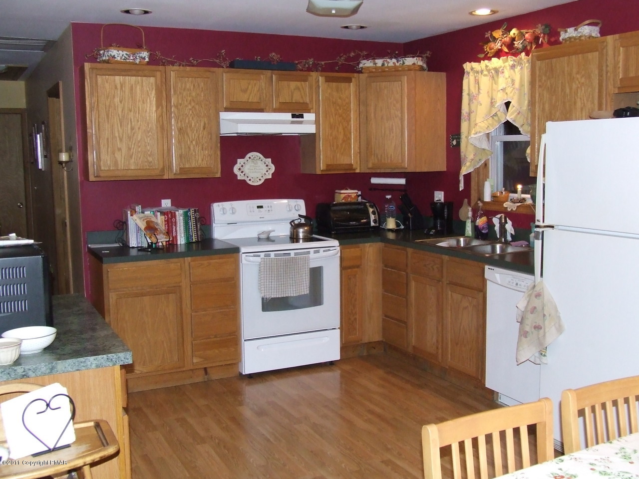 37 Edelweiss Road East Stroudsburg, PA 18302 - Photo 4 of 13 Spacious Kitchen Area