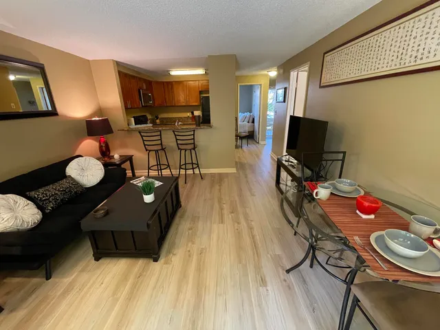 $2,800 | 2747 South Kihei Road, Unit F109, Kihei, HI 96753