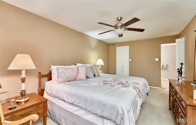 $250,000 | 1525 Hampton Hall Drive, Unit 5, Chesterfield, MO 63017