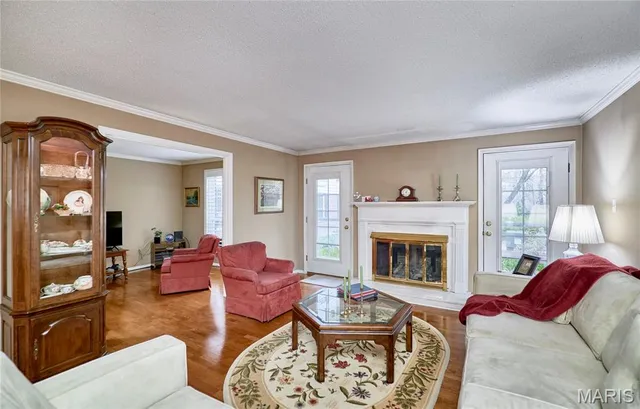 $250,000 | 1525 Hampton Hall Drive, Unit 5, Chesterfield, MO 63017