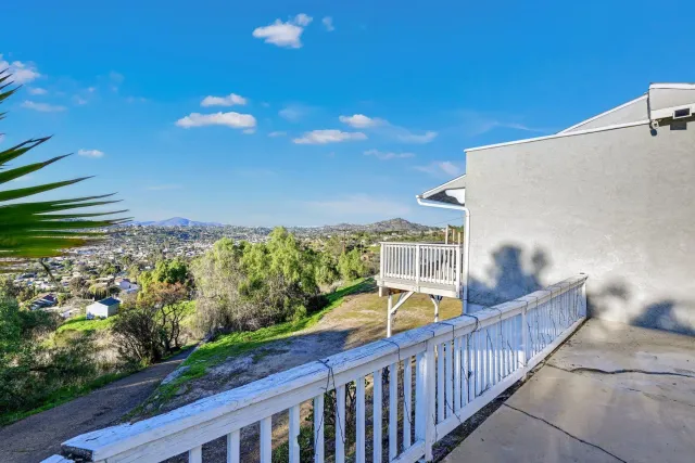 $799,999 | 2312 Helix Street, Spring Valley, CA 91977