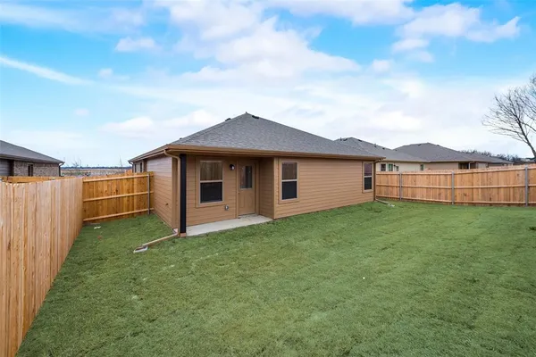 $1,800 | 1411 Warringwood Drive, Greenville, TX 75402