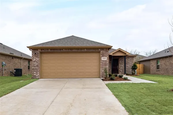 $1,800 | 1411 Warringwood Drive, Greenville, TX 75402