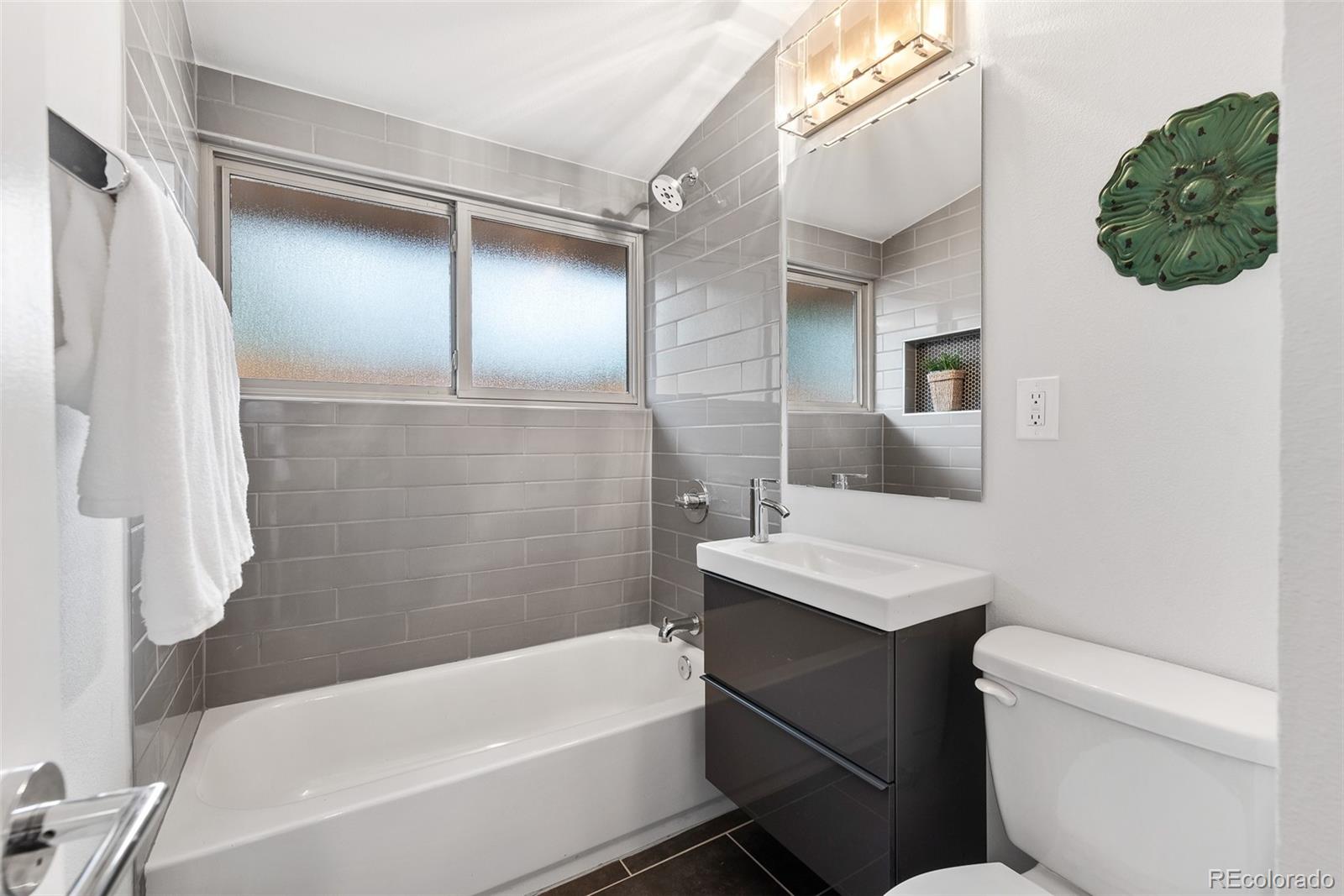 2465 South Newton Street Denver, CO 80219 - Photo 21 of 27