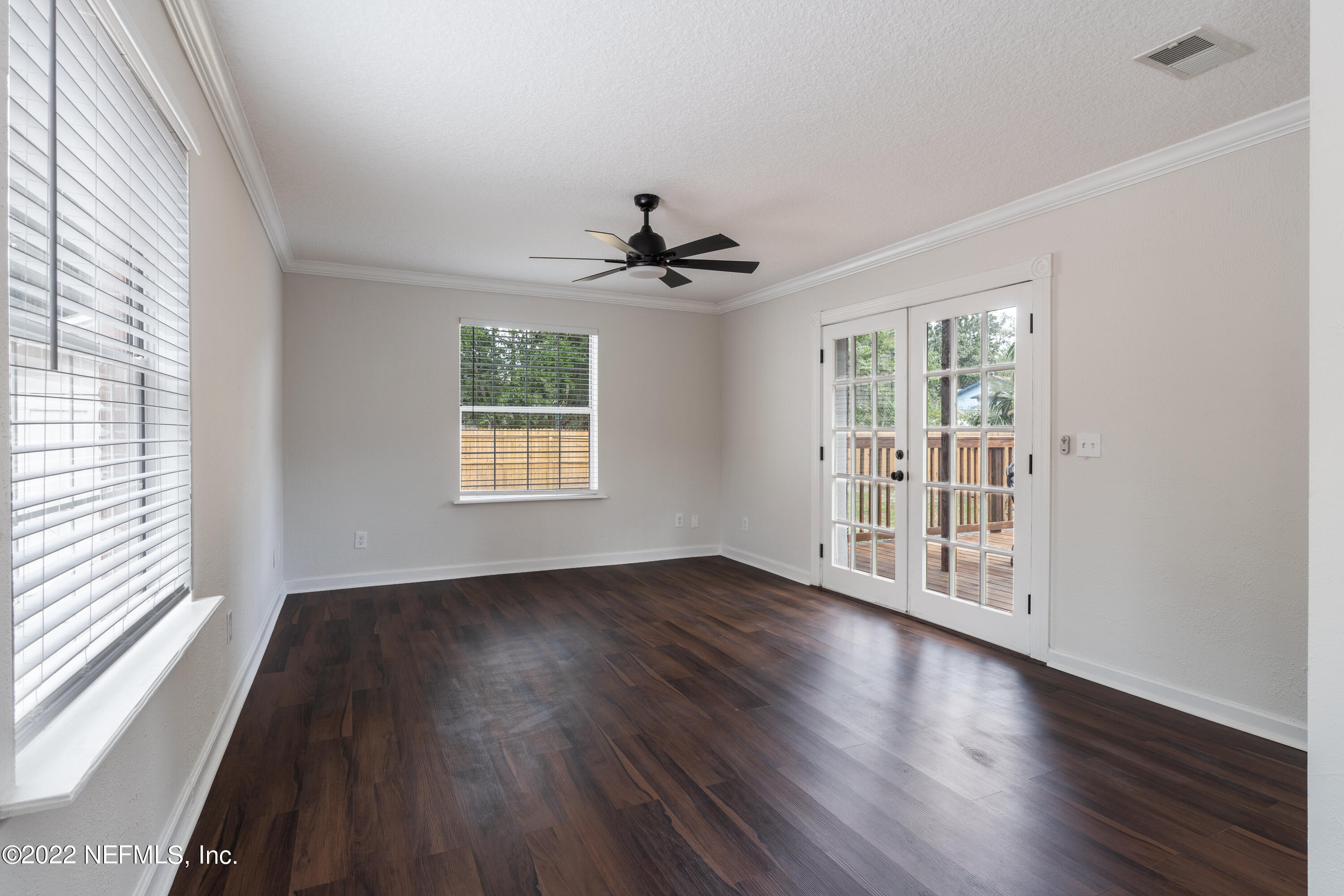 1661 Charon Road Jacksonville, FL 32205 - Photo 21 of 44 family room