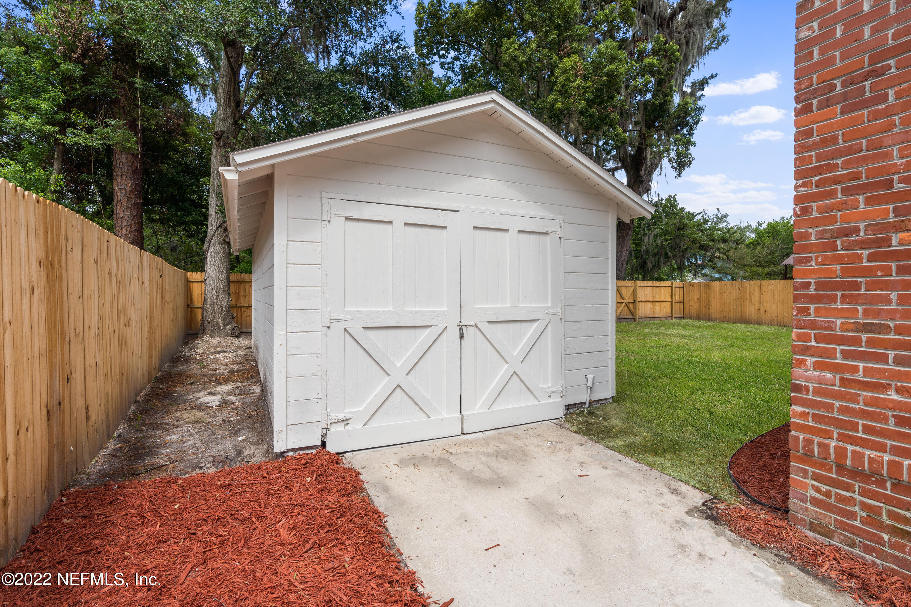 1661 Charon Road Jacksonville, FL 32205 - Photo 41 of 44 garage (extra long)