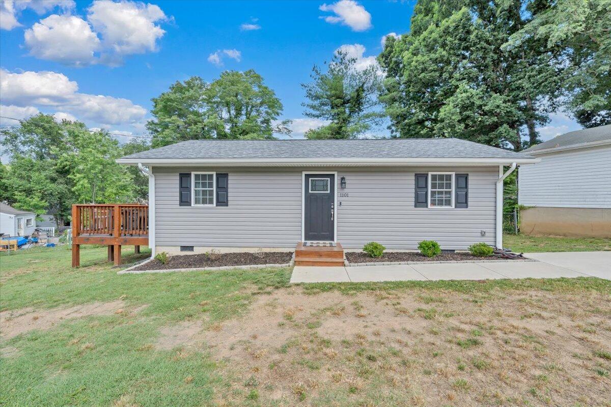 1101 Gearhart Road Southeast Roanoke, VA 24014 - Photo 23 of 24 23-MIB03990