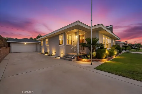 $799,999 | 10061 Van Ruiten Street, Bellflower, CA 90706