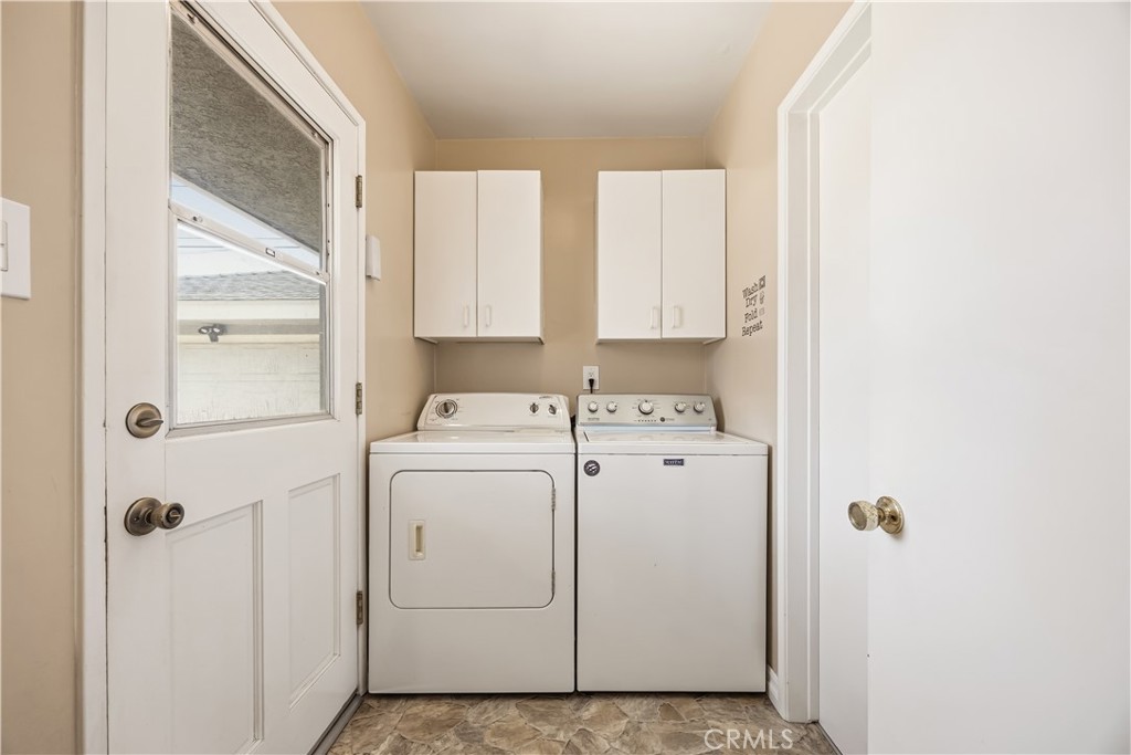 10061 Van Ruiten Street Bellflower, CA 90706 - Photo 11 of 29