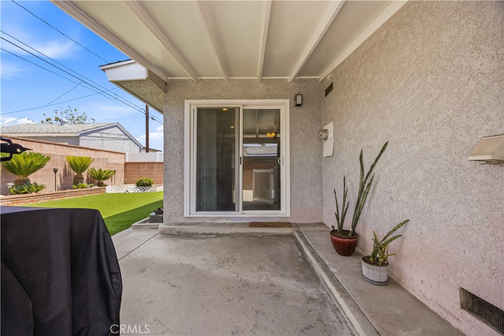 10061 Van Ruiten Street Bellflower, CA 90706 - Photo 23 of 29