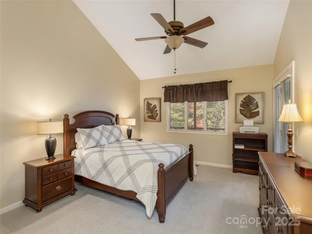 $395,000 | 303 North Scarlet Oak Lane, Hendersonville, NC 28791