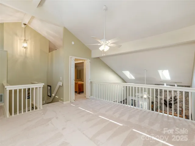 $395,000 | 303 North Scarlet Oak Lane, Hendersonville, NC 28791